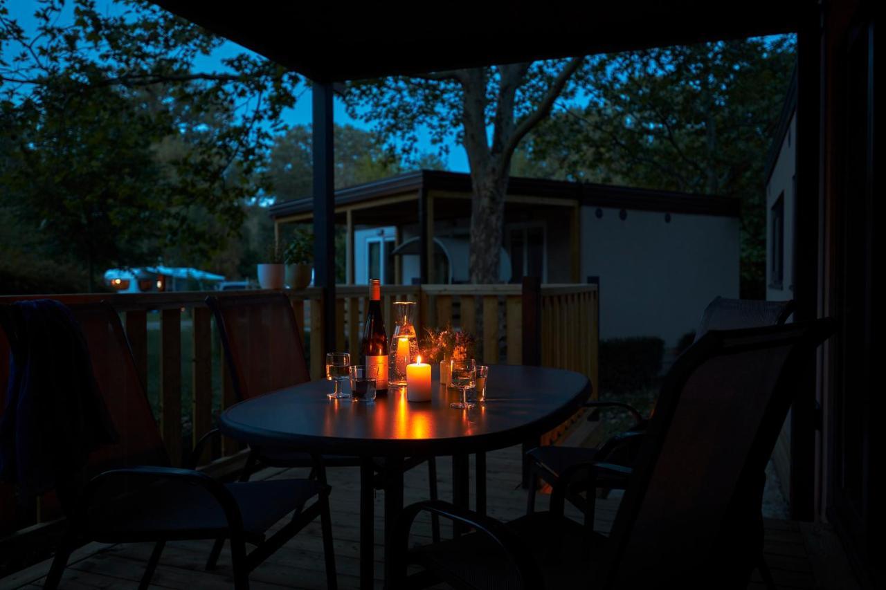 Donaupark Camping Tulln Tulln An Der Donau Exterior photo